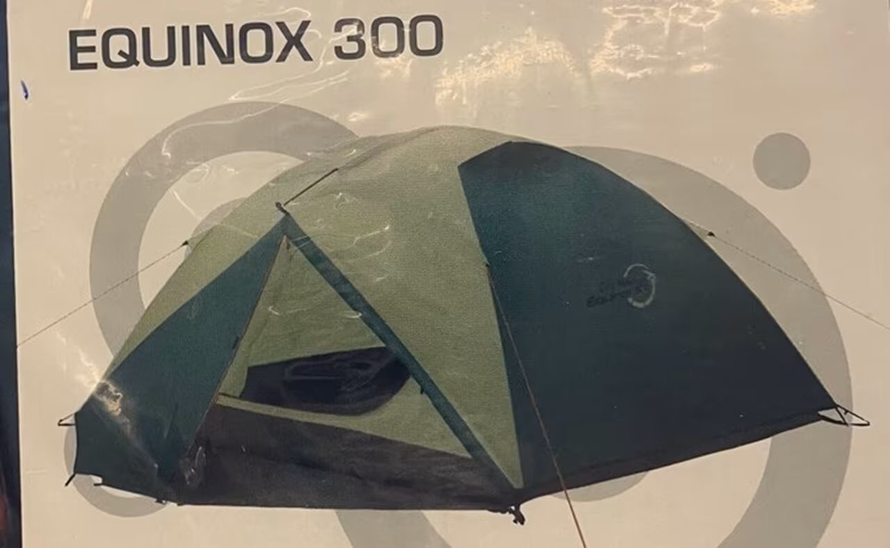 Easy Camp Tent Equinox 300 für bis zu 3 Personen