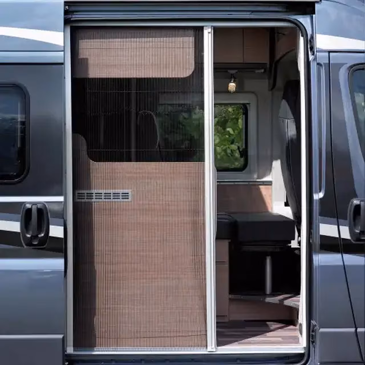 FlyTec FT200 mit Borstenverschluss