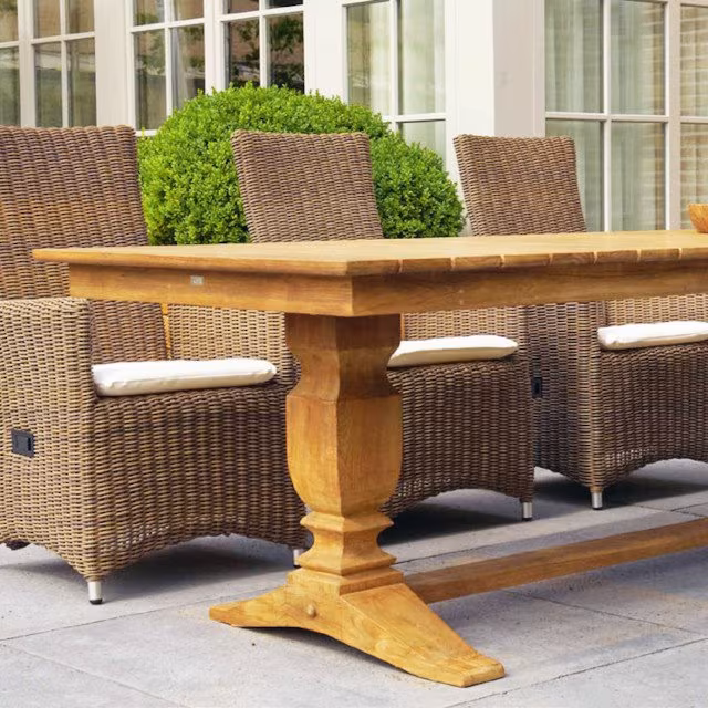 Versailles Table